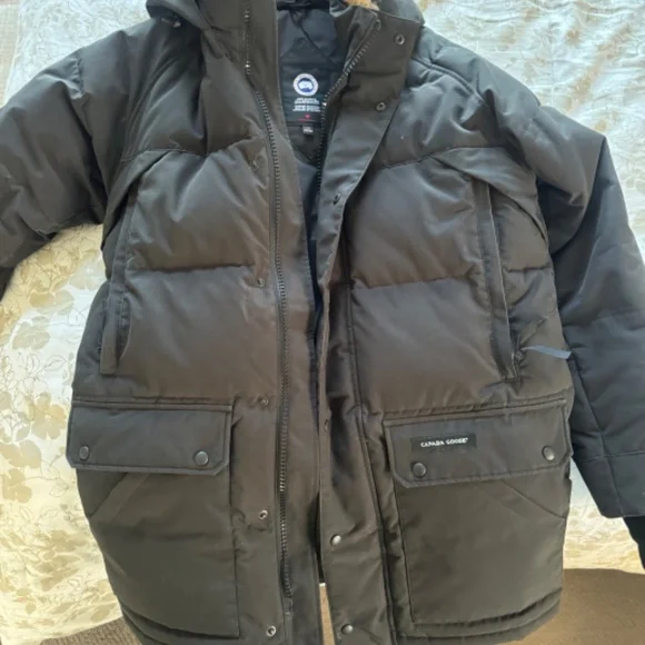 Canada Goose Parka size large